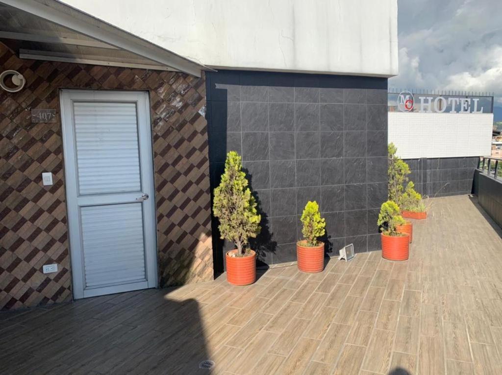 Hotel Mc Пасто Екстериор снимка